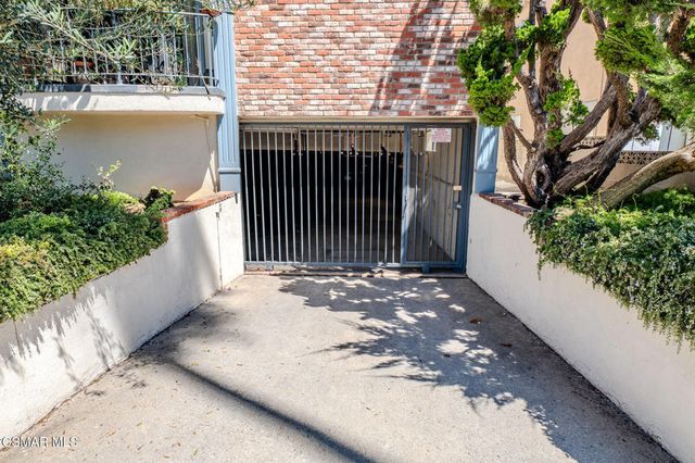 1021 5th Street 206, Santa Monica, CA 90403