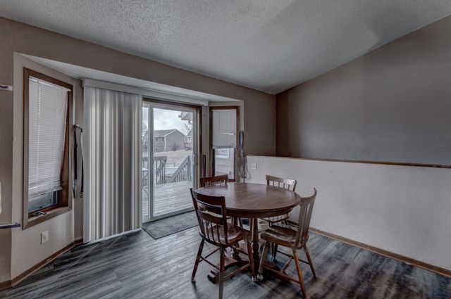 4226 RANGE VIEW CT, Rapid City, SD 57701