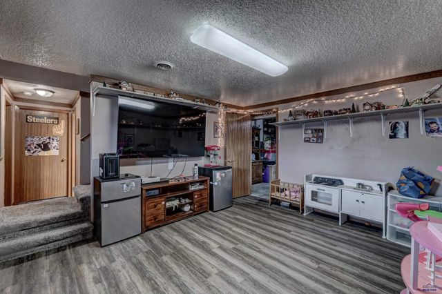 4226 RANGE VIEW CT, Rapid City, SD 57701