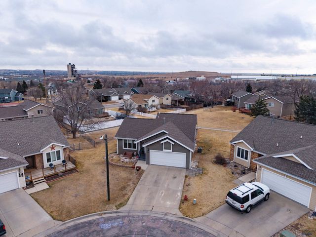 4226 RANGE VIEW CT, Rapid City, SD 57701