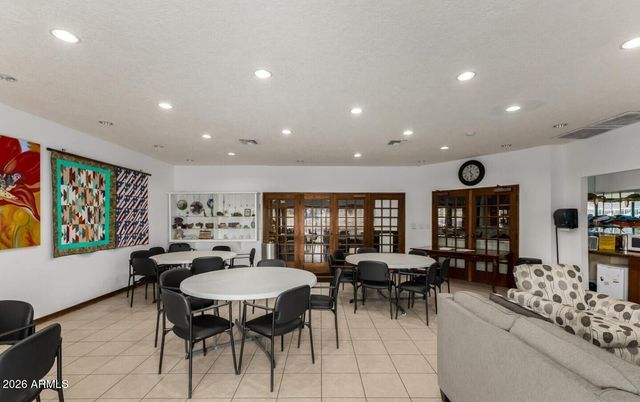 111 S GREENFIELD Road 90, Mesa, AZ 85206