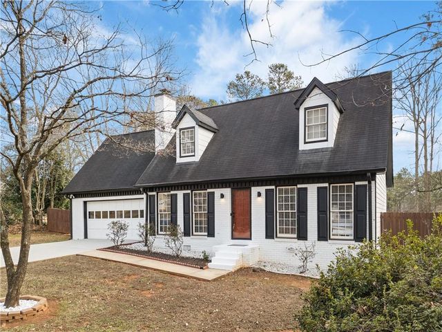 1801 Sundale Drive, Lawrenceville, GA 30046