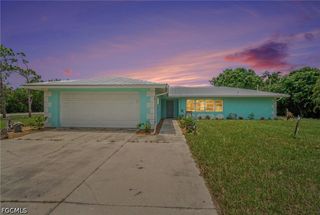 5791 Porpoise RD, Bokeelia, FL 33922