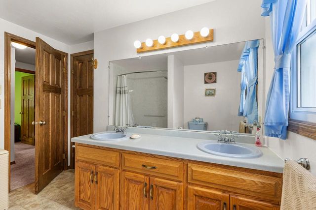 2861 SUNNY VALE COURT, Green Bay, WI 54313