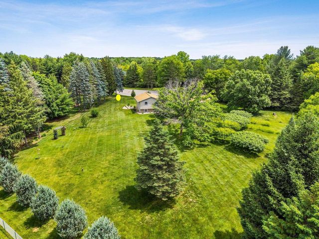 2861 SUNNY VALE COURT, Green Bay, WI 54313