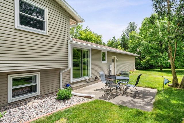 2861 SUNNY VALE COURT, Green Bay, WI 54313