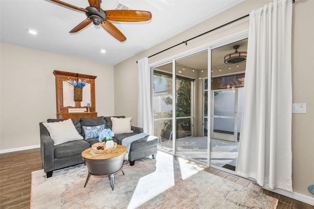 1220 SUNSET LANE, Dunedin, FL 34698