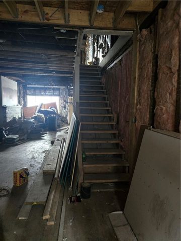 5614 Donson, Lawrenceville, PA 15201