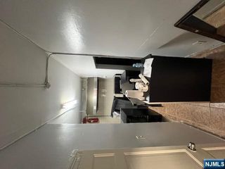 692 Summit Avenue, Jersey City, NJ 07306
