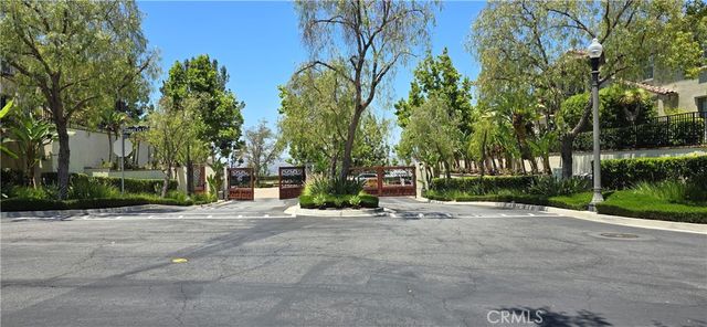 827 Terrace E 6, Diamond Bar, CA 91765