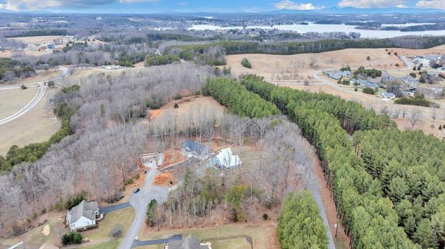Lot 21 Sunview CIR, Moneta, VA 24121