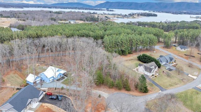 Lot 21 Sunview CIR, Moneta, VA 24121