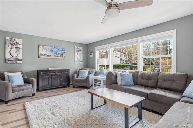 67 Thoreau Court, Yorktown Heights, NY 10598