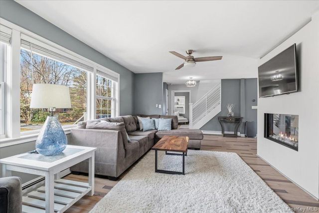 67 Thoreau Court, Yorktown Heights, NY 10598