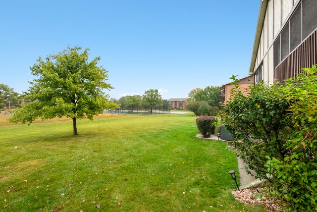 9866 Treetop Drive 0, Orland Park, IL 60462