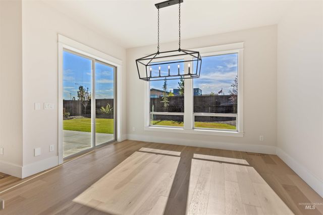 958 E Crescendo St, Meridian, ID 83642