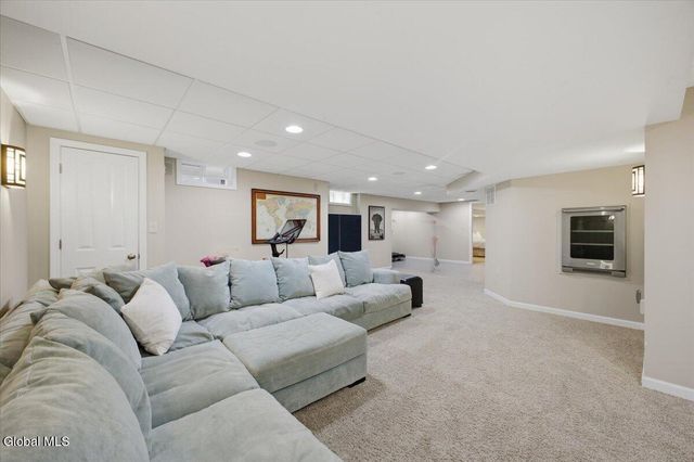 11 Aspen Ridge, Queensbury, NY 12804