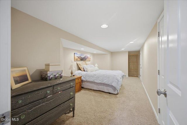 11 Aspen Ridge, Queensbury, NY 12804