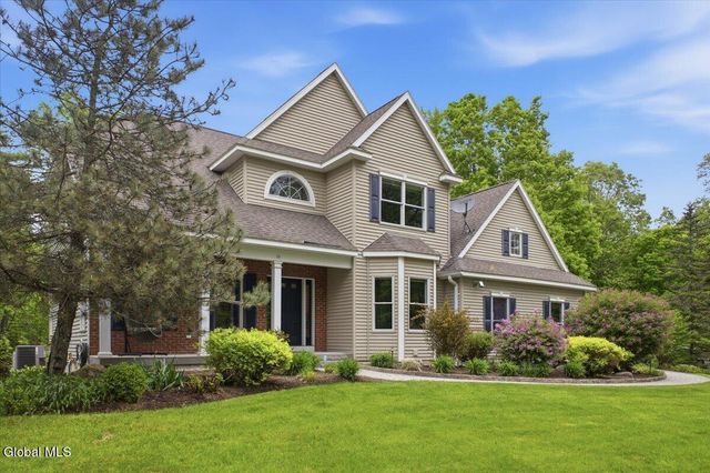 11 Aspen Ridge, Queensbury, NY 12804