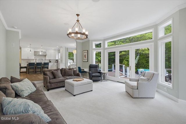 11 Aspen Ridge, Queensbury, NY 12804