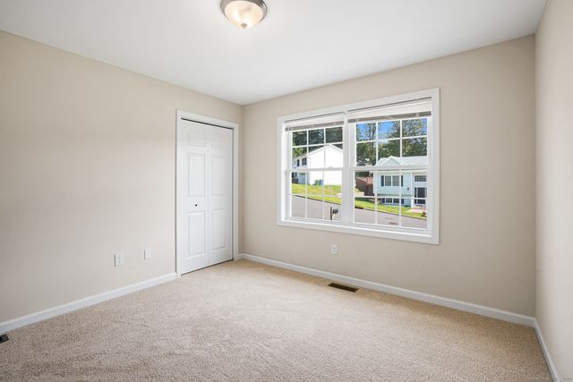 44 Shadybrook Lane, Waterbury, CT 06706