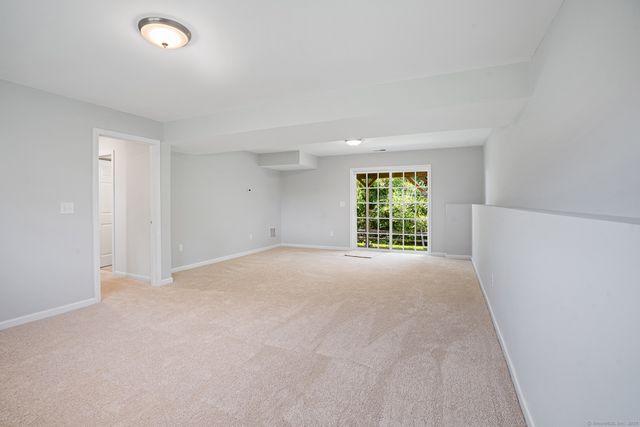 44 Shadybrook Lane, Waterbury, CT 06706