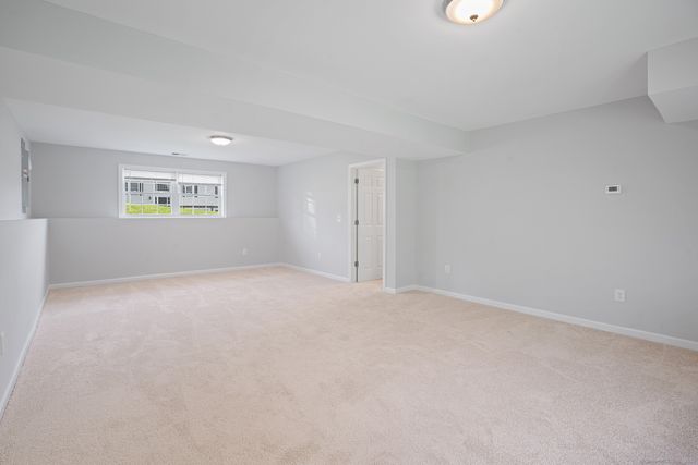 44 Shadybrook Lane, Waterbury, CT 06706