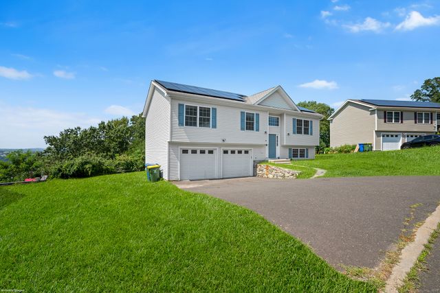 44 Shadybrook Lane, Waterbury, CT 06706