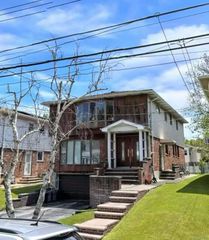 243-60 72ND Avenue, Little Neck, NY 11362