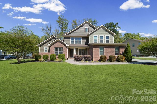 8635 Whitehawk Hill Road, Waxhaw, NC 28173