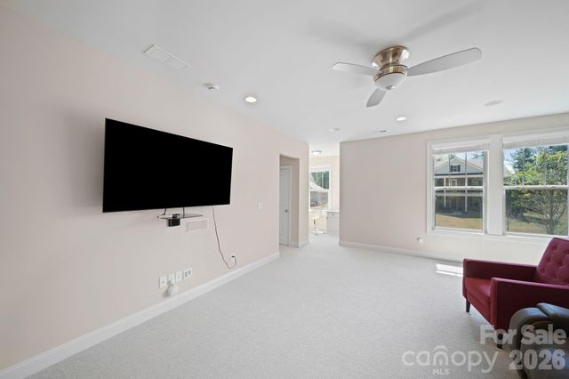 8635 Whitehawk Hill Road, Waxhaw, NC 28173