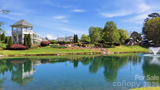 8635 Whitehawk Hill Road, Waxhaw, NC 28173