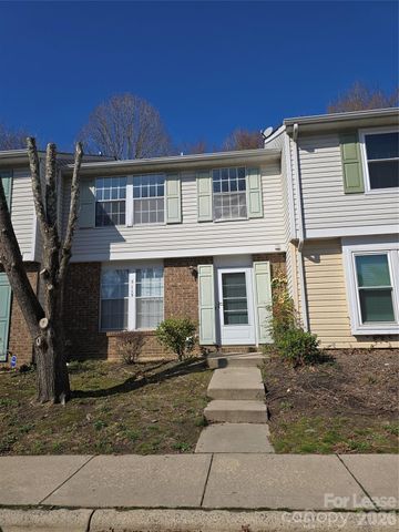 5115 Fair Wind Lane, Charlotte, NC 28212