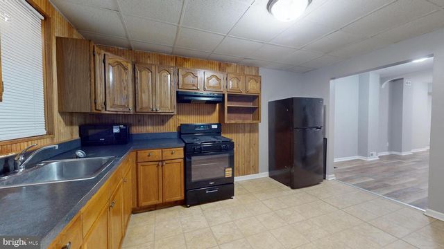 742 BARTLETT AVE, Baltimore, MD 21218