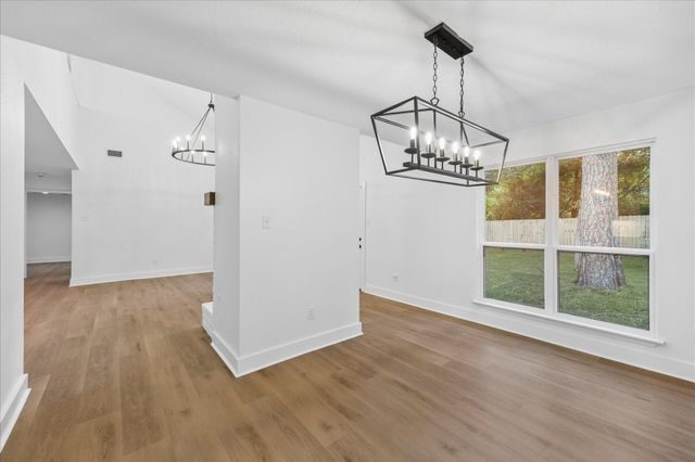 85 Yewleaf Drive, Spring, TX 77381