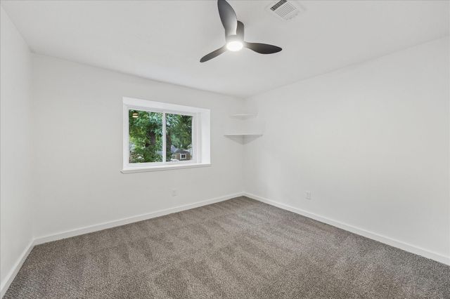 85 Yewleaf Drive, Spring, TX 77381