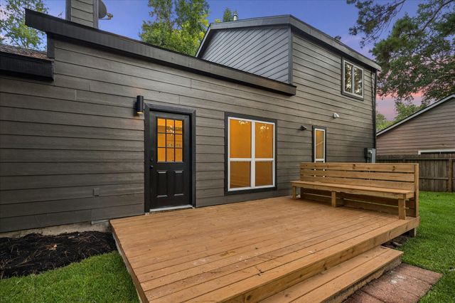 85 Yewleaf Drive, Spring, TX 77381