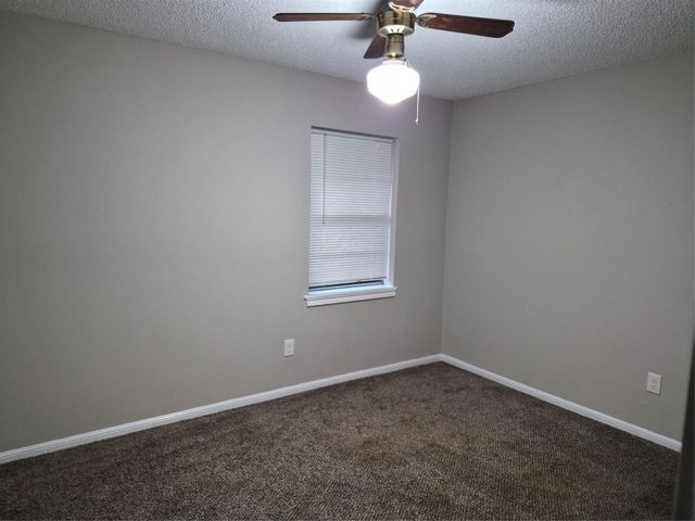 638 Cherry Valley Drive, Huffman, TX 77336