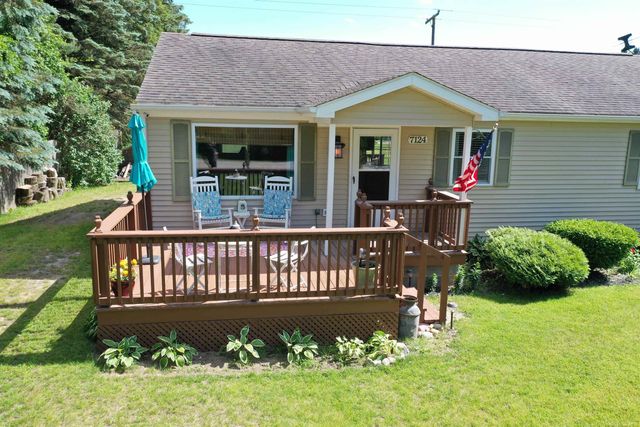 7124 Baker Road, Worth Twp, MI 48450