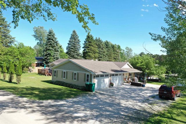 7124 Baker Road, Worth Twp, MI 48450