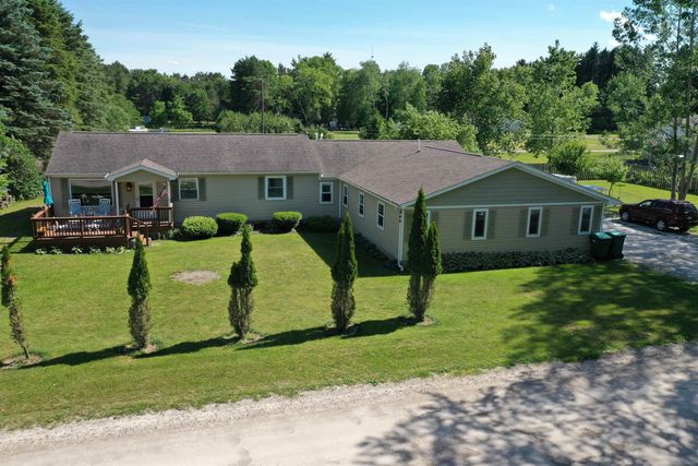 7124 Baker Road, Worth Twp, MI 48450