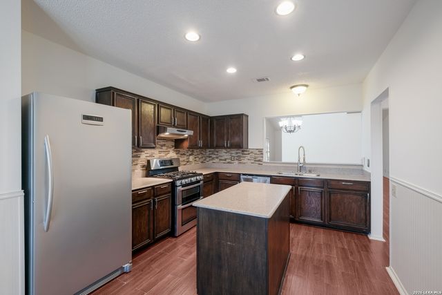 11622 Barrow, San Antonio, TX 78253