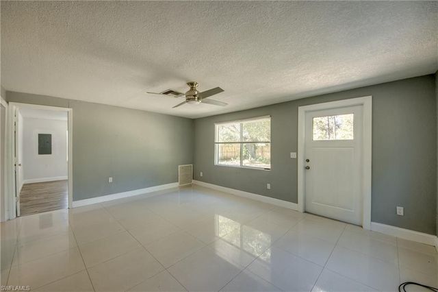 19330 Meredith RD, North Fort Myers, FL 33917