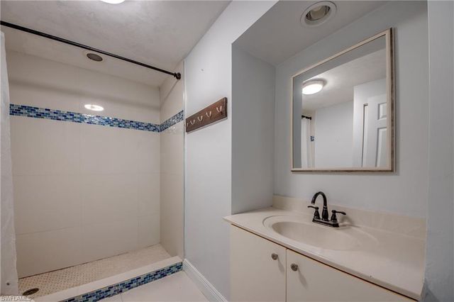 19330 Meredith RD, North Fort Myers, FL 33917