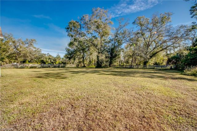 19330 Meredith RD, North Fort Myers, FL 33917