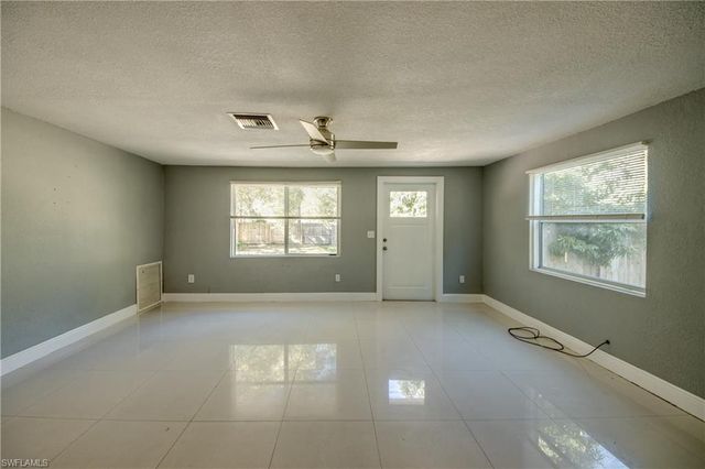 19330 Meredith RD, North Fort Myers, FL 33917