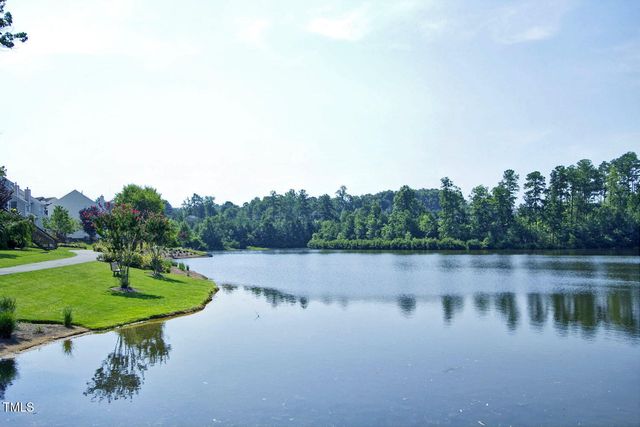 917 Haddon Hall Drive, Apex, NC 27502