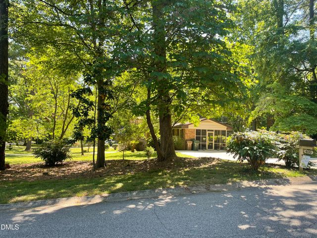400 Briarcliff Lane, Cary, NC 27511