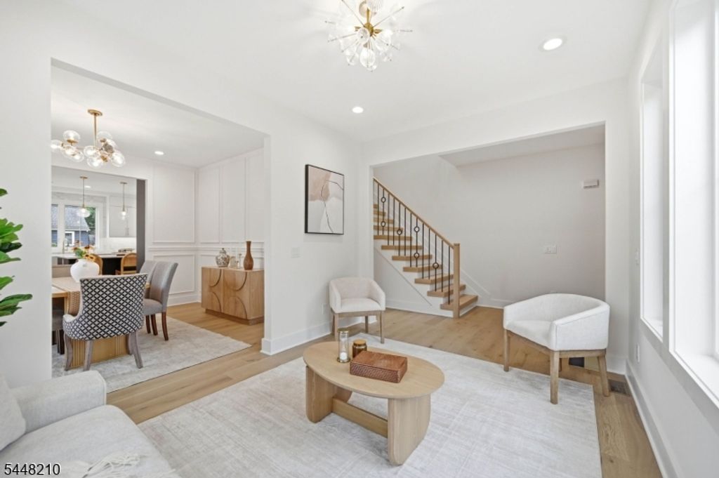 936 Beverly Dr, Westfield Town, NJ 07090 — photo 2