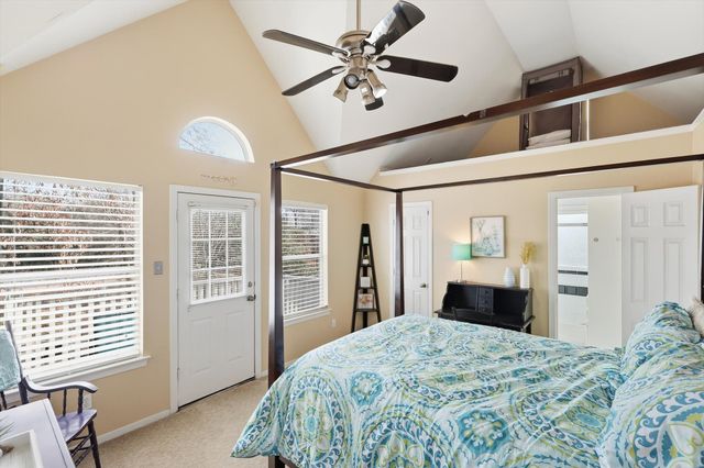 1606 Treehouse Lane N, Keller, TX 76262